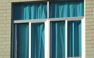 铝合金门窗短视频制作，铝合金门窗制作过程视频动画